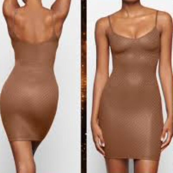 SKIMS Logo Mesh Foil Cami Slip Sleeveless Bodycon Mini Cocoa Brown NWT Size 4X - Picture 1 of 11